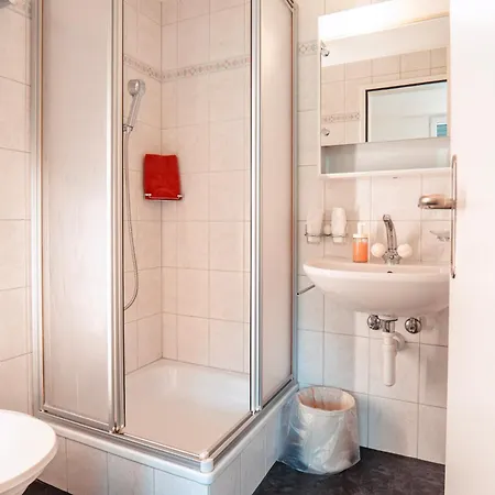 Hotell Sternen Budget Lenk
